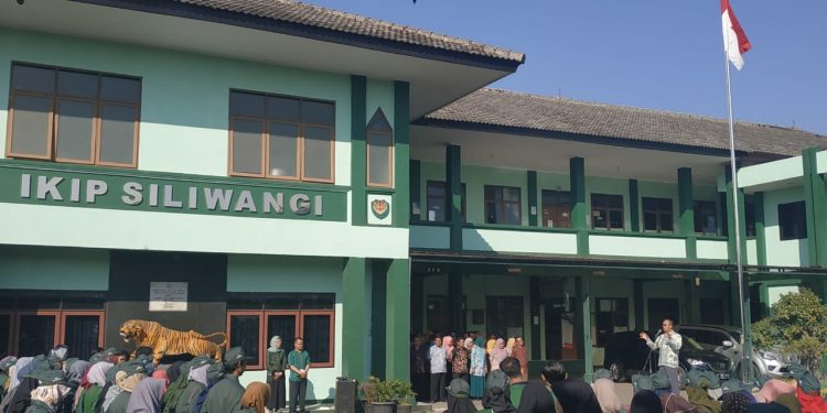 240 Mahasiswa IKIP Siliwangi Bandung Laksanakan PPM