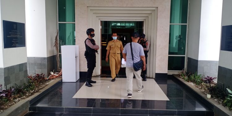 KPK Geruduk Kantor Pemkab Bandung Barat